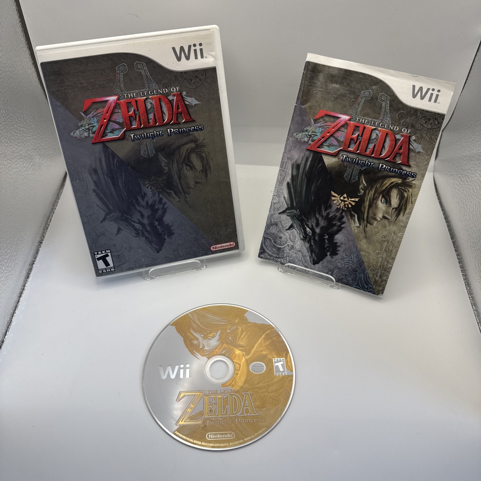 The Legend of Zelda Twilight Princess (Nintendo Wii, 2006) – CIB Complete Tested