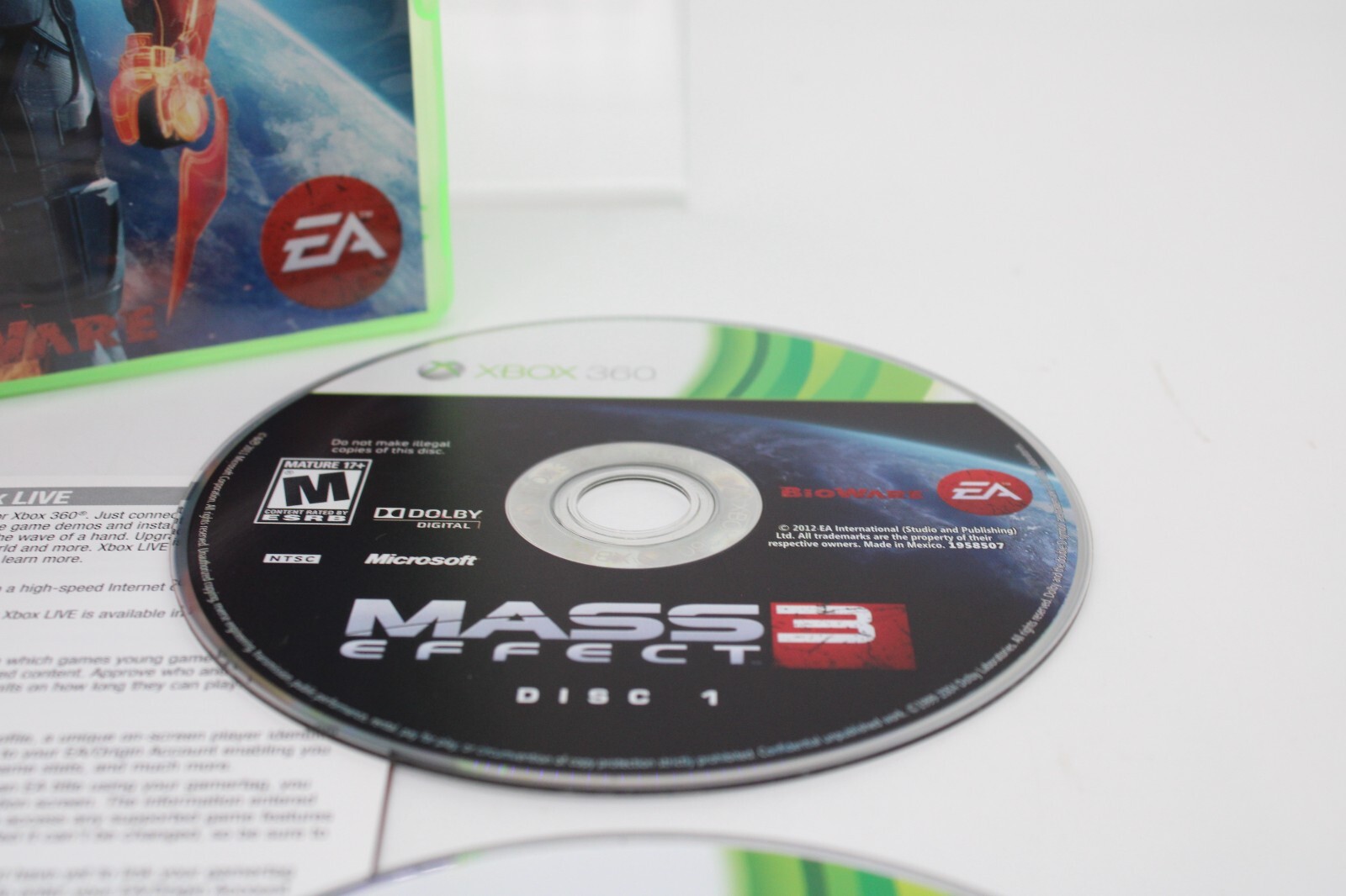 Refurbished Xbox 360 Mass Effect 3 Complete CIB Mint Pristine Disc Excellent