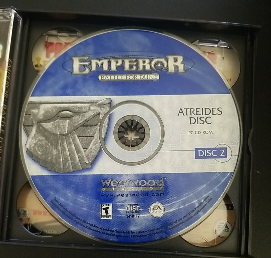 EMPEROR BATTLE FOR DUNE ~ PC CD-ROM 4-DISC GAME 2001 EA GAMES