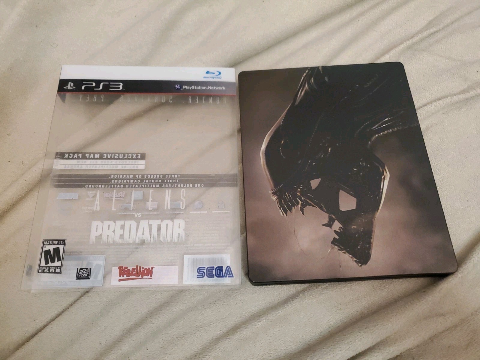 Aliens Vs. Predator Hunter Edition Playstation 3 PS3 – STEELBOOK + GAME RARE
