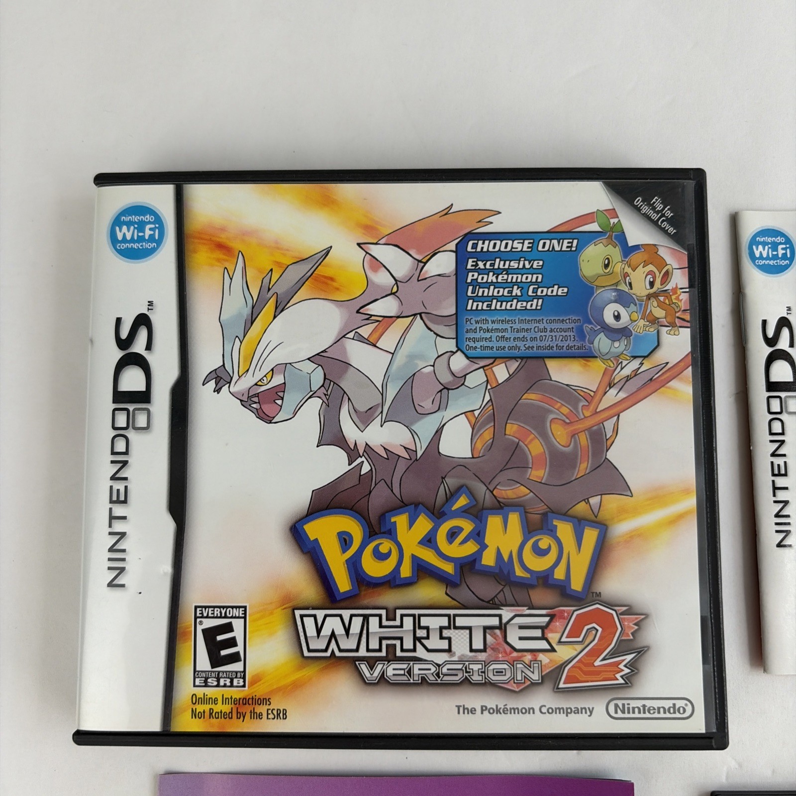 Pokemon White Version 2 WALMART VARIANT W Inserts Nintendo DS Complete Authentic