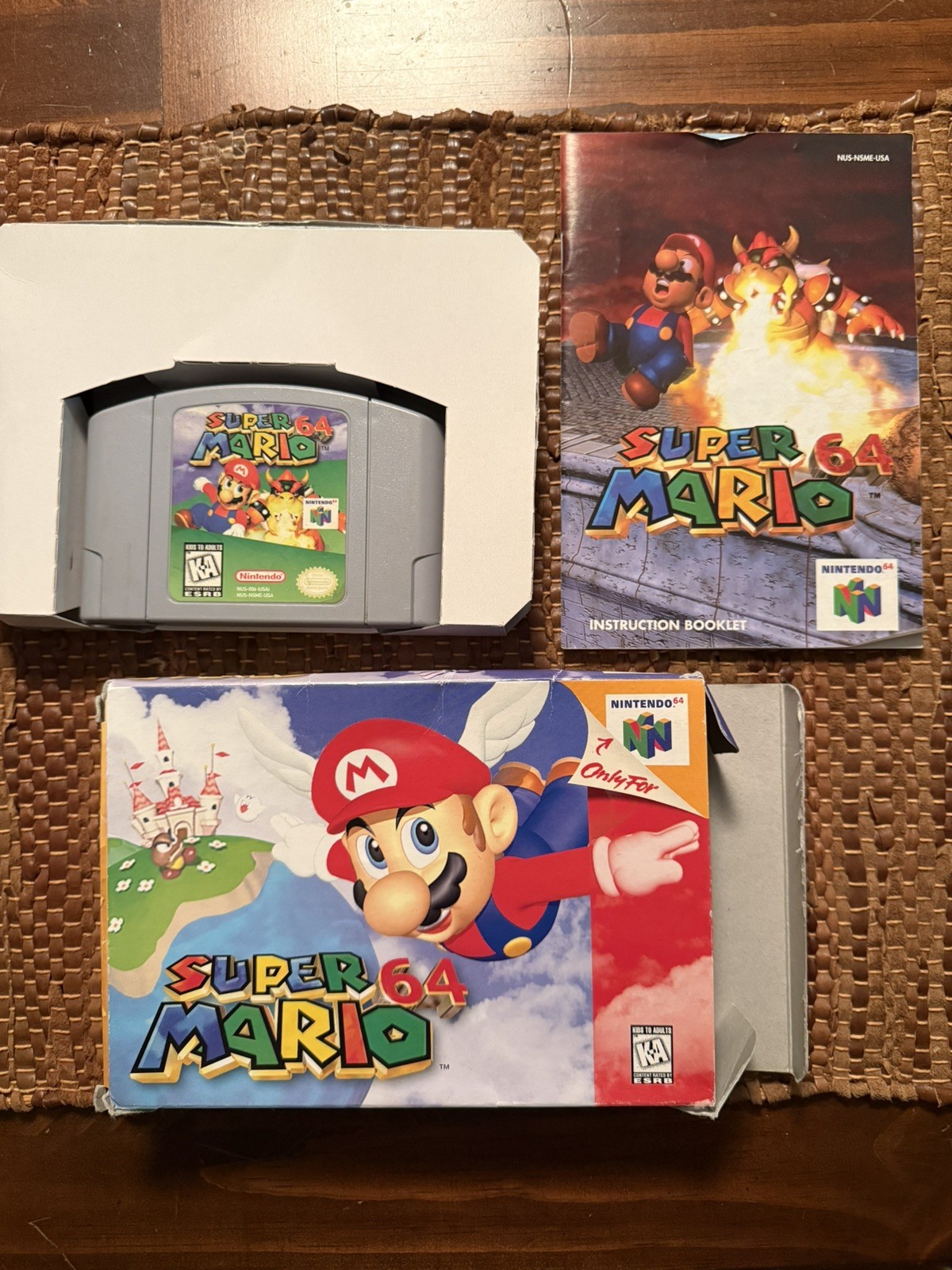 Super Mario 64 (Nintendo 64, 1999) Box Included!