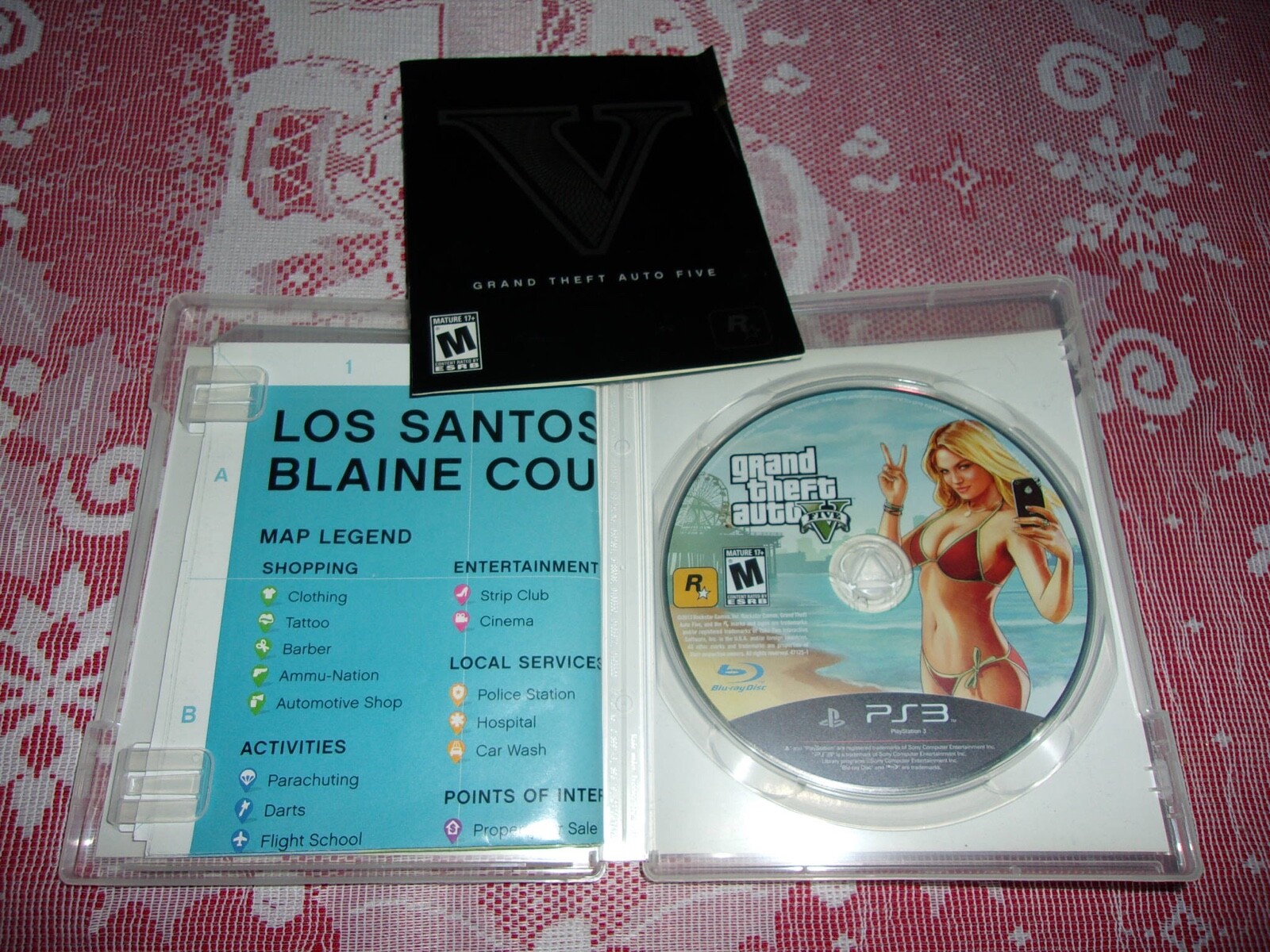 GRAND THEFT AUTO V 5 WITH MAP (Sony PlayStation 3, ) COMPLETE PS3
