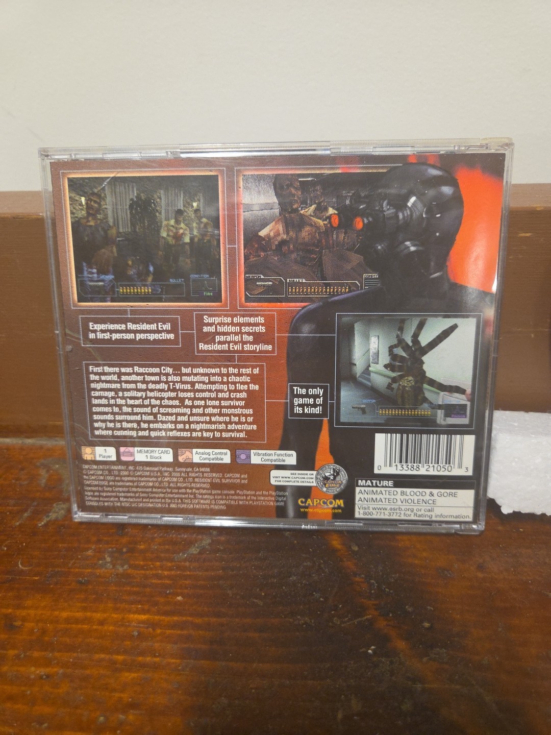 PS1 Resident Evil Survivor Sony PlayStation 2000 Complete CIB w/ Reg Card Capcom