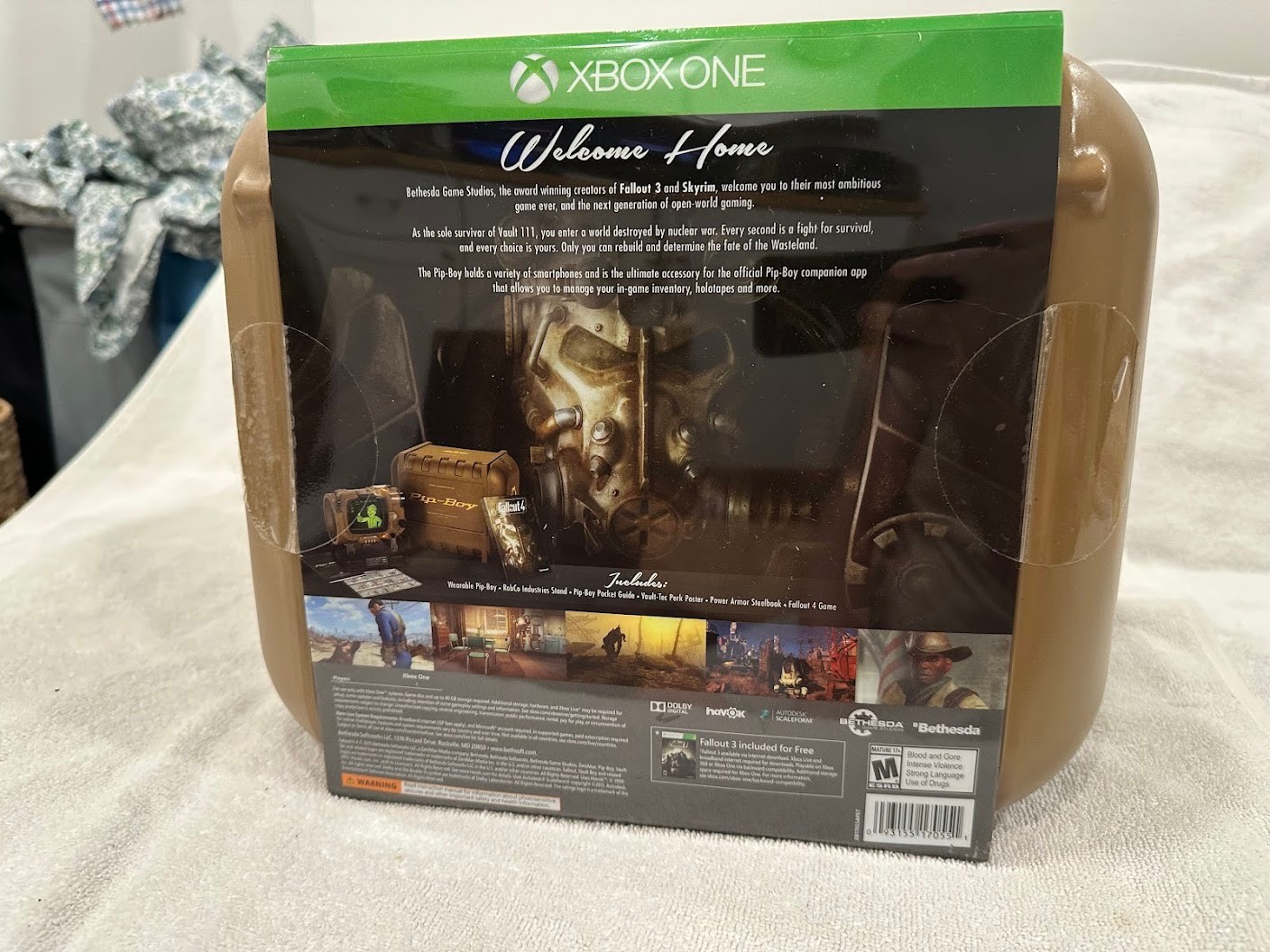 Fallout 4 (Pip-Boy Edition) (Xbox One, 2015) Brand New and Factory Sealed
